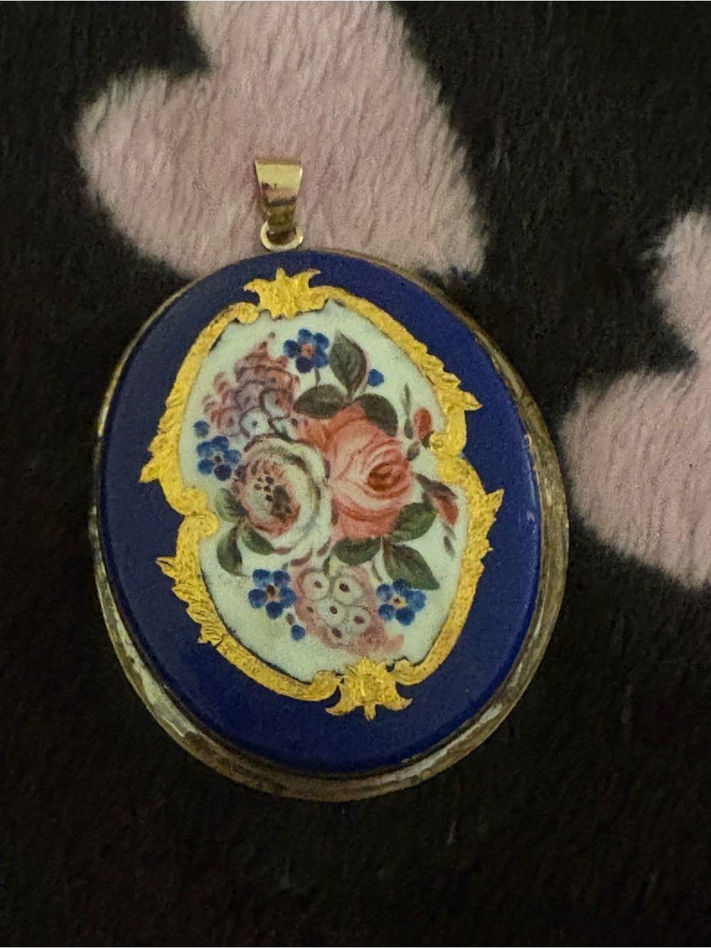 Victorian painted lapis pendant, Gorgeous with back frame and bail 14k gold. - Picture 2 of 6